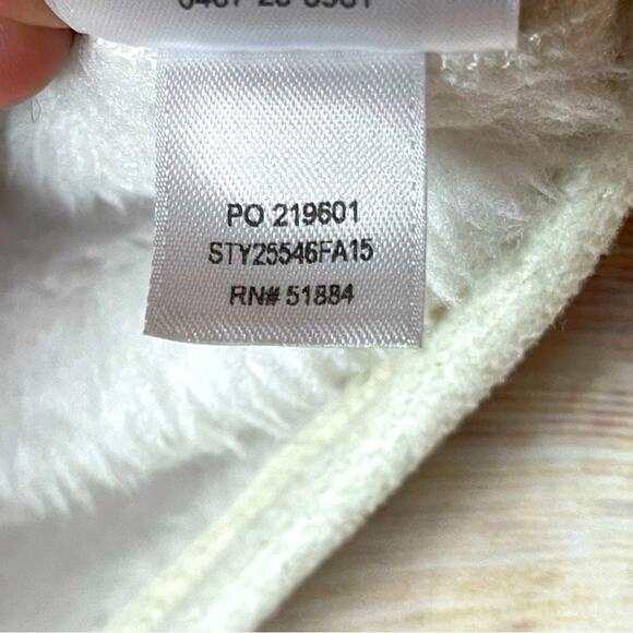 Patagonia Synchilla Vest - Winter White - Picture 10 of 12